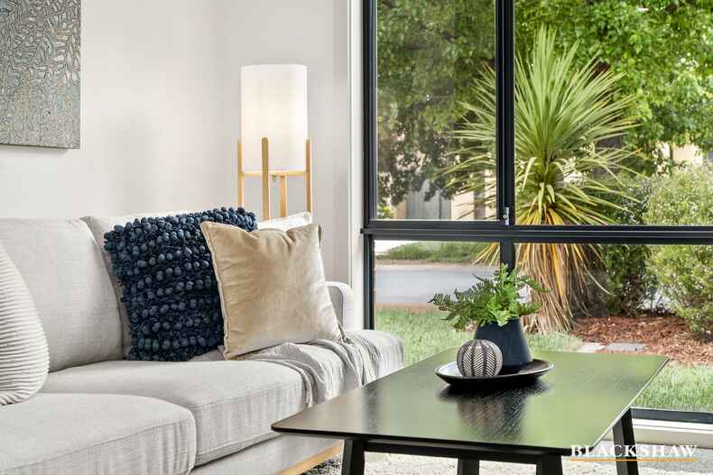 9 Bondfield Street Gungahlin 9 Bondfield Street Gungahlin