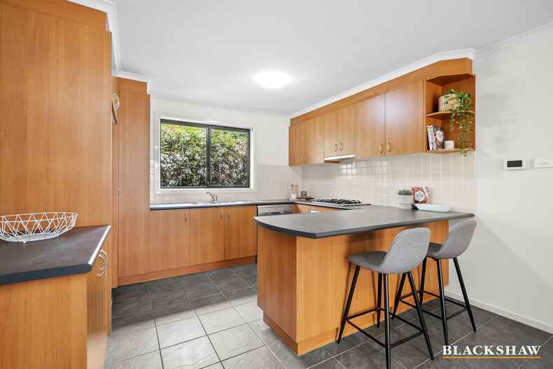 9 Bondfield Street Gungahlin 9 Bondfield Street Gungahlin