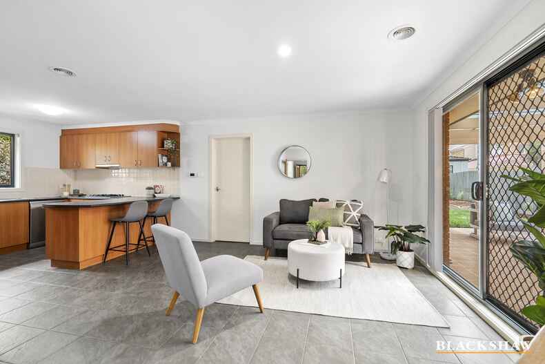 9 Bondfield Street Gungahlin 9 Bondfield Street Gungahlin