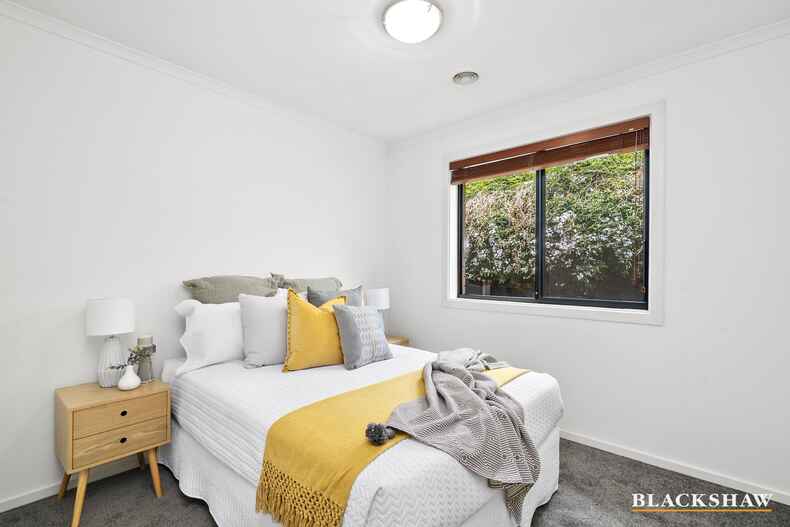 9 Bondfield Street Gungahlin 9 Bondfield Street Gungahlin