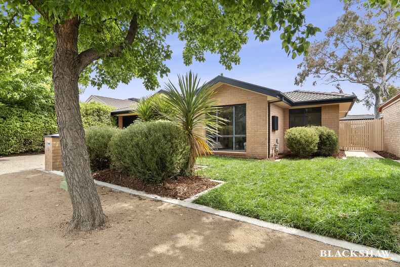 9 Bondfield Street Gungahlin 9 Bondfield Street Gungahlin