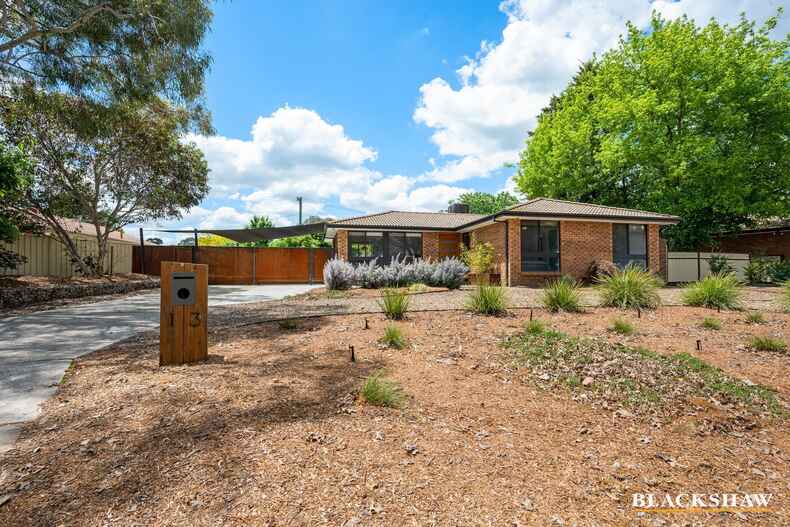 13 Fullerton Crescent Richardson