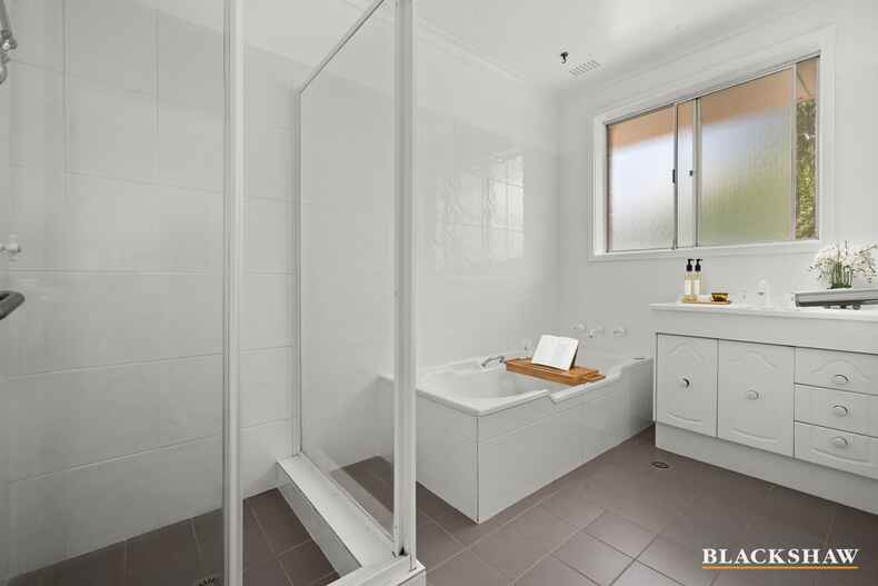 30 Broadbent Street Scullin