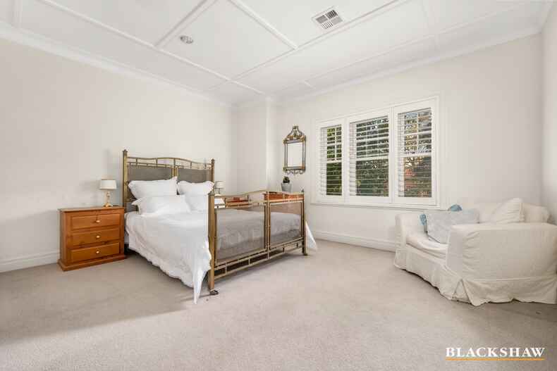 43 Dominion Circuit Forrest