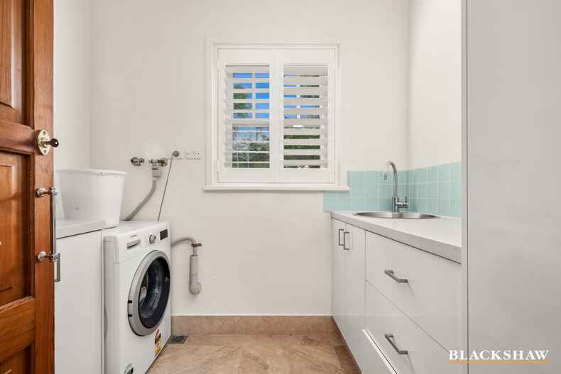 43 Dominion Circuit Forrest