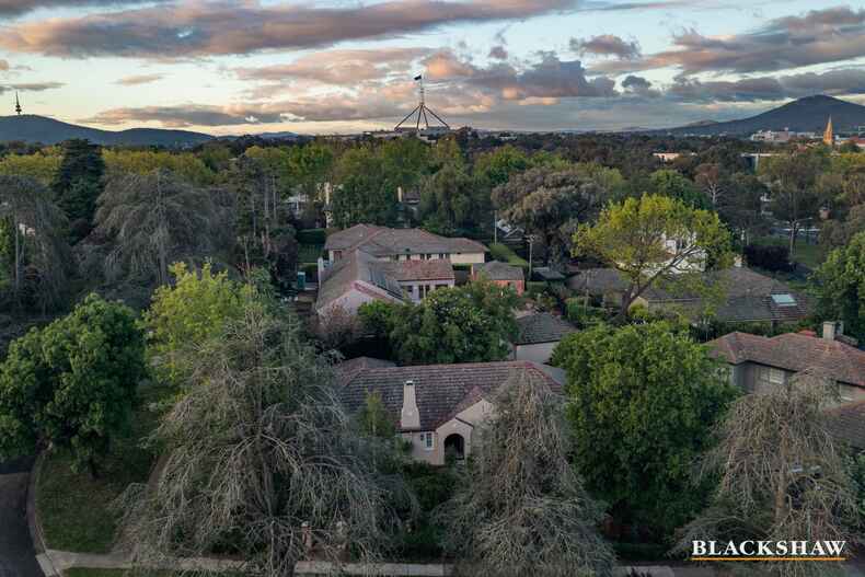 43 Dominion Circuit Forrest