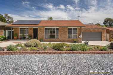 6 Marquet Retreat Bonython