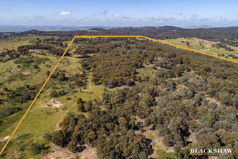 219 Whites Road Gundaroo