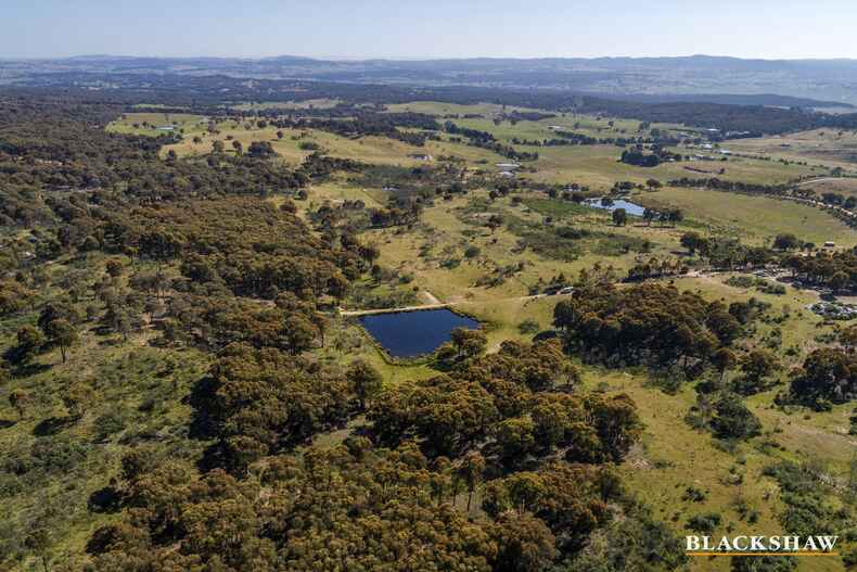 219 Whites Road Gundaroo