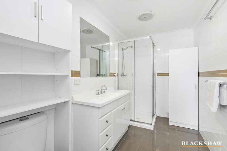 65 Shannon Circuit Kaleen 65 Shannon Circuit Kaleen