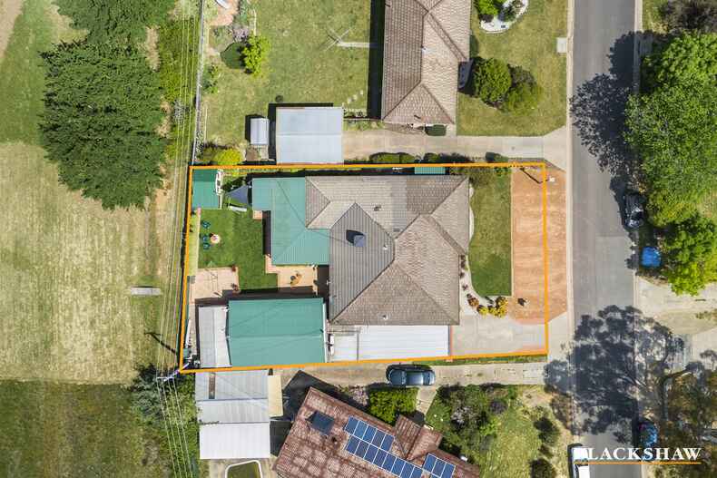 65 Shannon Circuit Kaleen 65 Shannon Circuit Kaleen