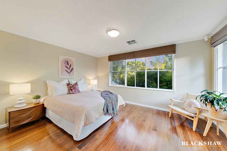 3 Crane Place Farrer