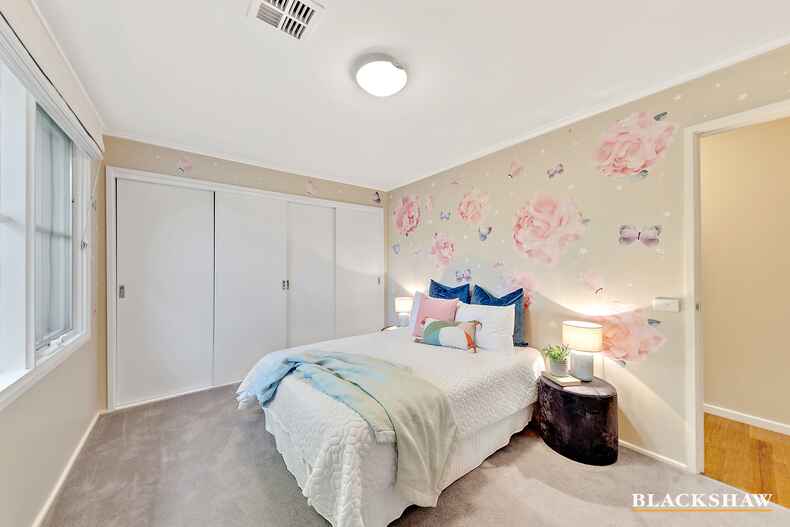 3 Crane Place Farrer