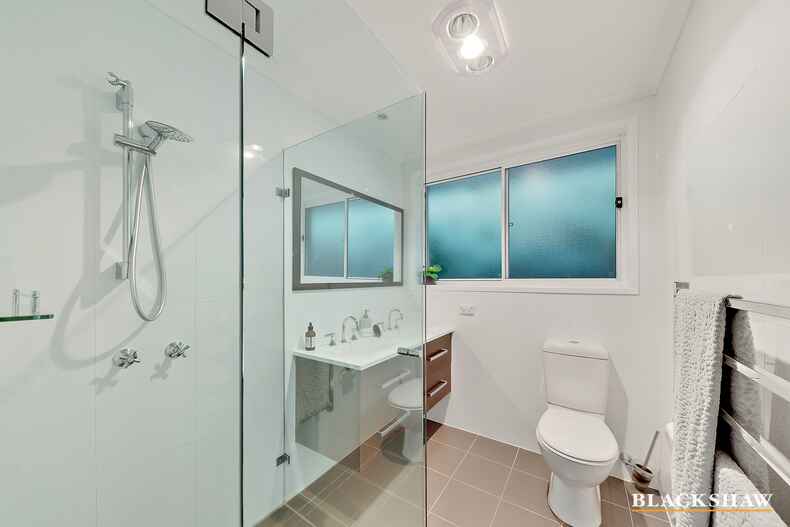 3 Crane Place Farrer