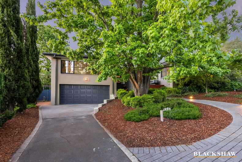 3 Crane Place Farrer