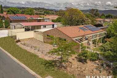 2 Wagstaff Place Isabella Plains