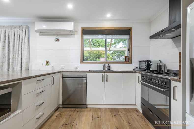 2 Wagstaff Place Isabella Plains 2 Wagstaff Place Isabella Plains