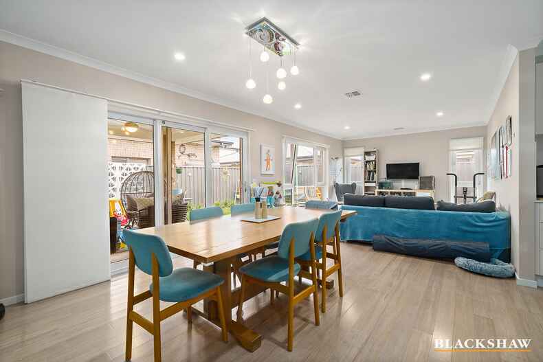 43 Daisy Loop Googong