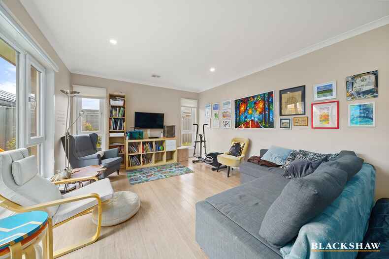 43 Daisy Loop Googong