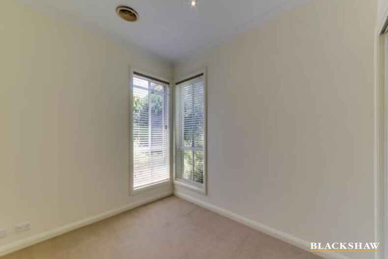 54 Waller Crescent Campbell