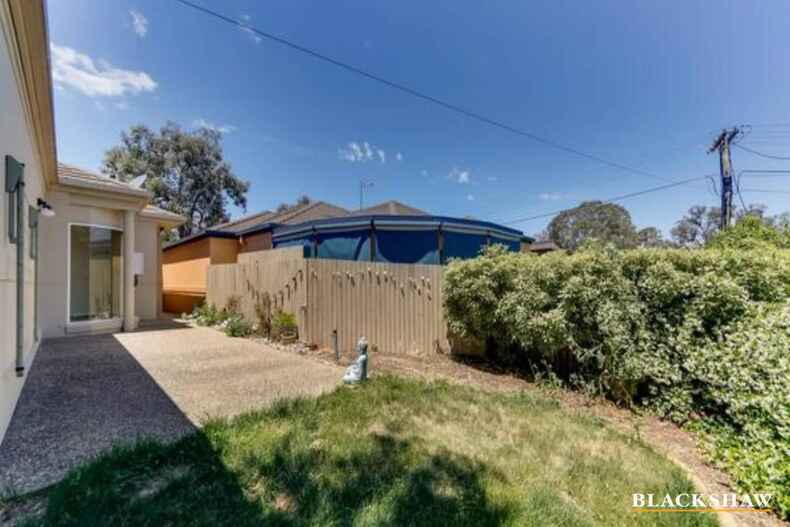 54 Waller Crescent Campbell