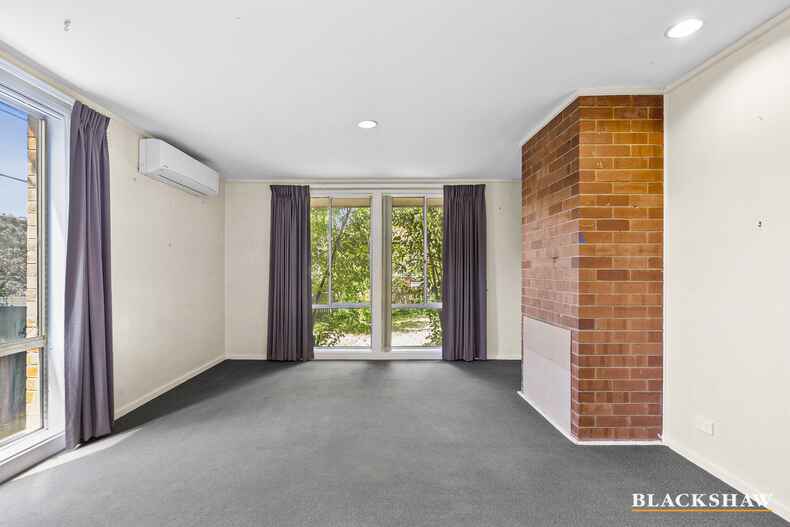 7 Jindivik Place Scullin 7 Jindivik Place Scullin