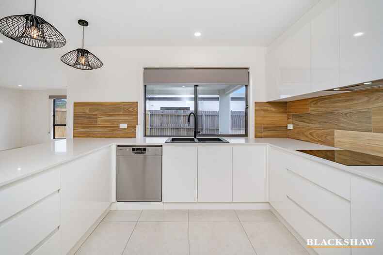 1 Ruzicka Street Taylor 1 Ruzicka Street Taylor