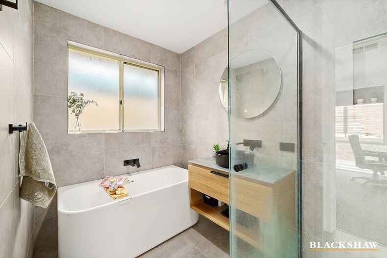 7 Garrong Avenue Queanbeyan 7 Garrong Avenue Queanbeyan