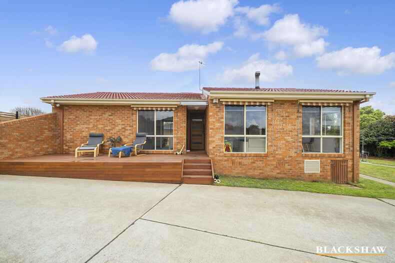 7 Garrong Avenue Queanbeyan 7 Garrong Avenue Queanbeyan
