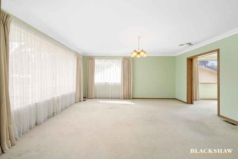 106 Shumack Street Weetangera 106 Shumack Street Weetangera