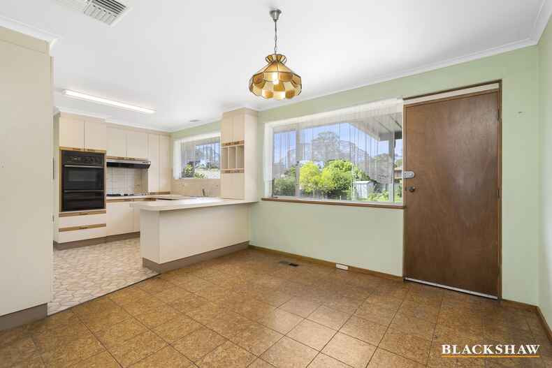 106 Shumack Street Weetangera 106 Shumack Street Weetangera