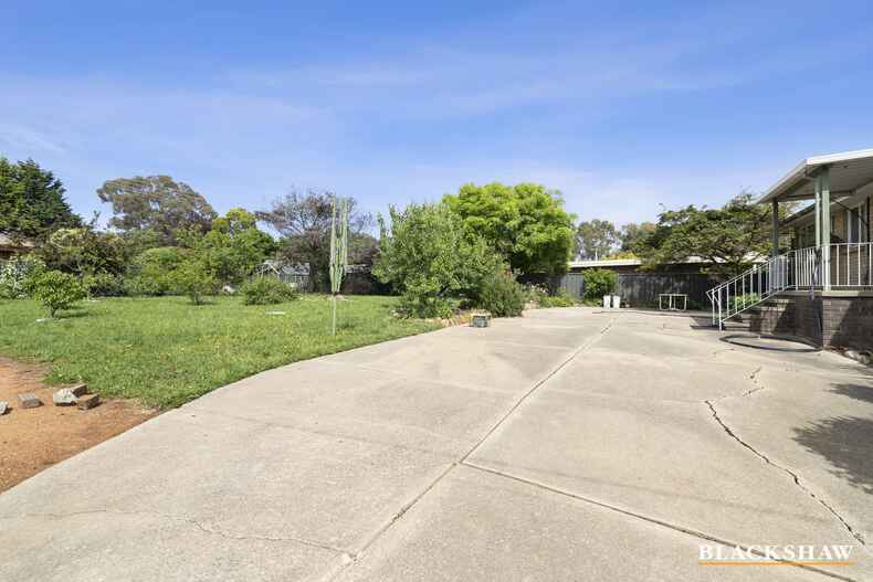 106 Shumack Street Weetangera 106 Shumack Street Weetangera