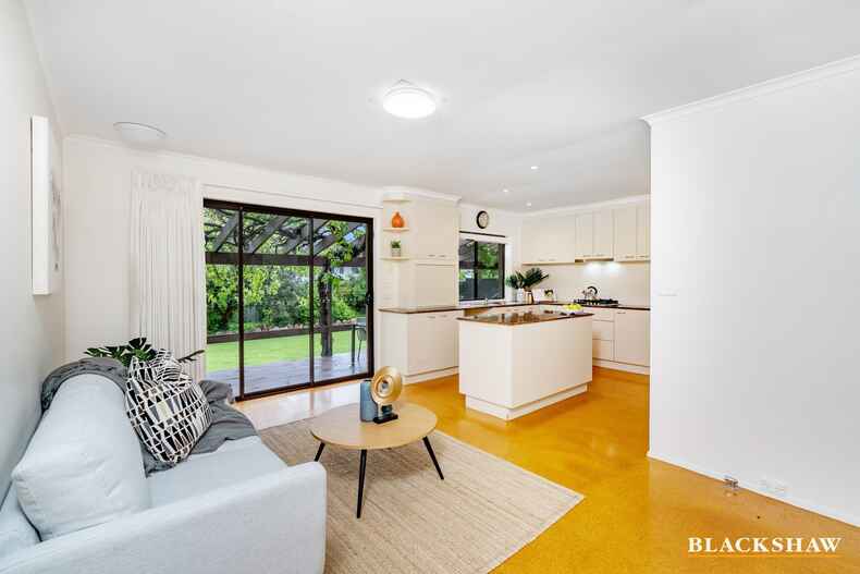 28 Goodparla Street Hawker 28 Goodparla Street Hawker