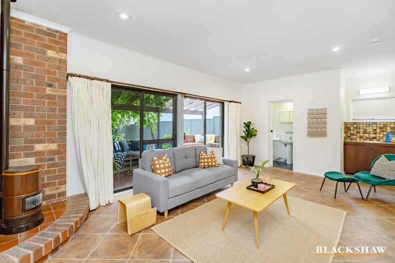 28 Goodparla Street Hawker 28 Goodparla Street Hawker