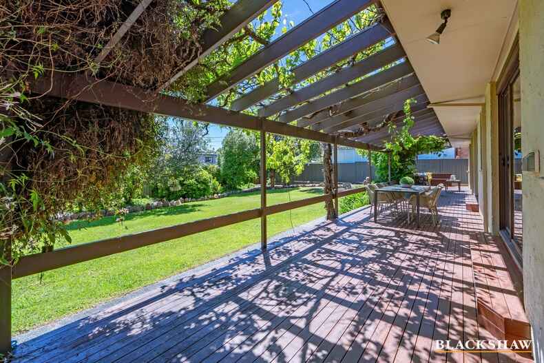 28 Goodparla Street Hawker 28 Goodparla Street Hawker