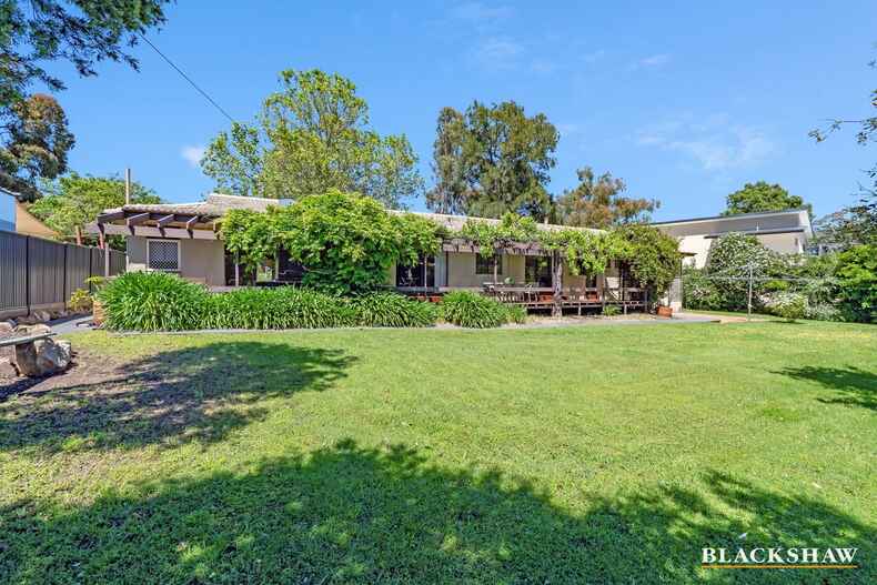 28 Goodparla Street Hawker 28 Goodparla Street Hawker