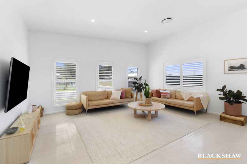 28 Gillan Grove Broulee 28 Gillan Grove Broulee