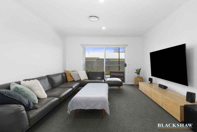 28 Gillan Grove Broulee 28 Gillan Grove Broulee