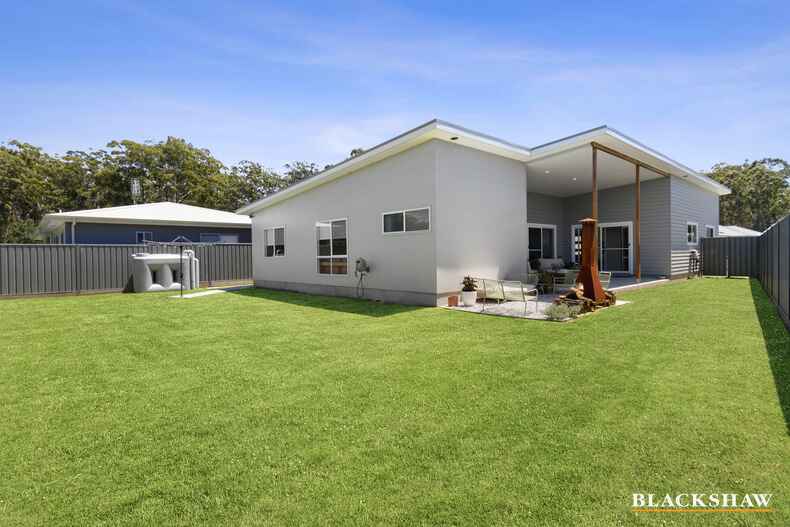 28 Gillan Grove Broulee 28 Gillan Grove Broulee