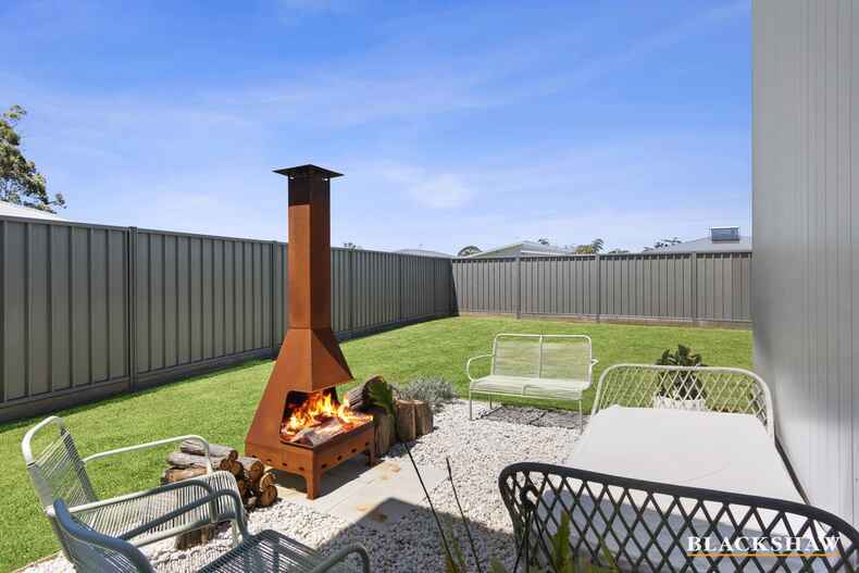 28 Gillan Grove Broulee 28 Gillan Grove Broulee