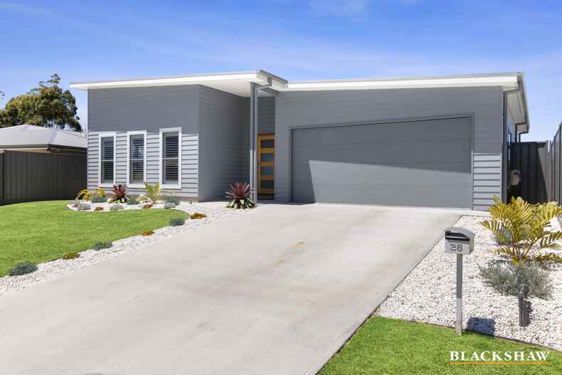 28 Gillan Grove Broulee 28 Gillan Grove Broulee