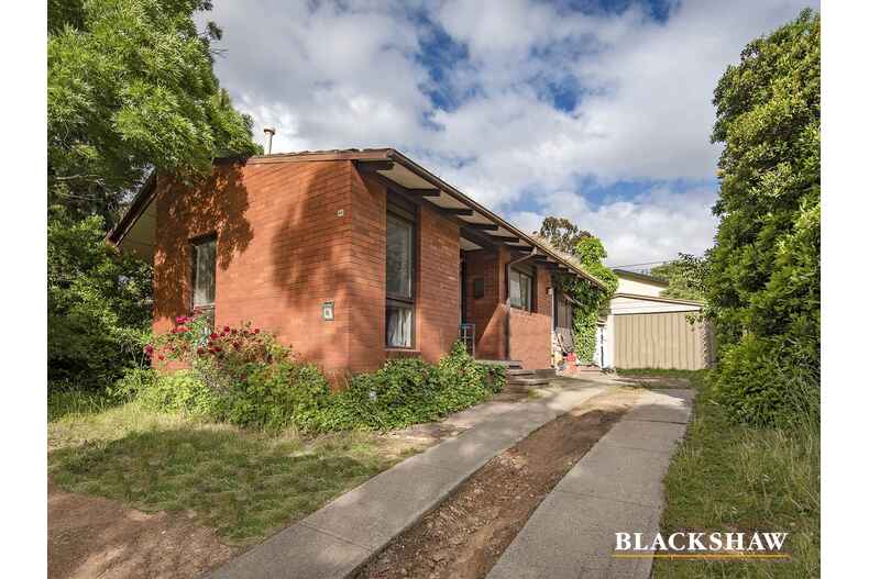 90 McInnes Street Weston