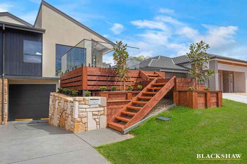 1/32 Julius Street Pearce