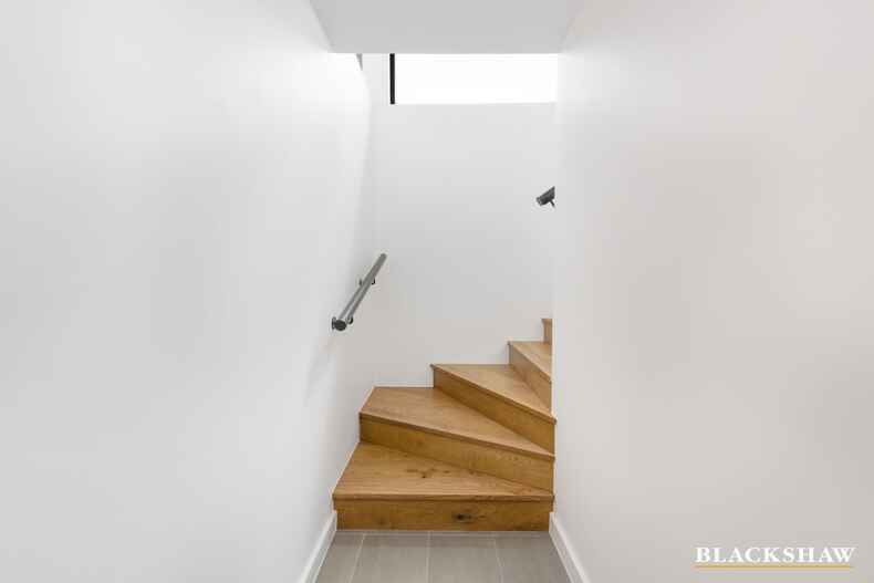 1/32 Julius Street Pearce