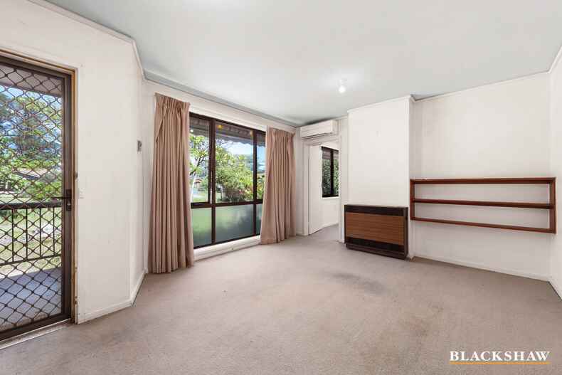 25 Matina Street Narrabundah