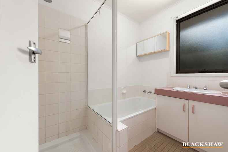 25 Matina Street Narrabundah