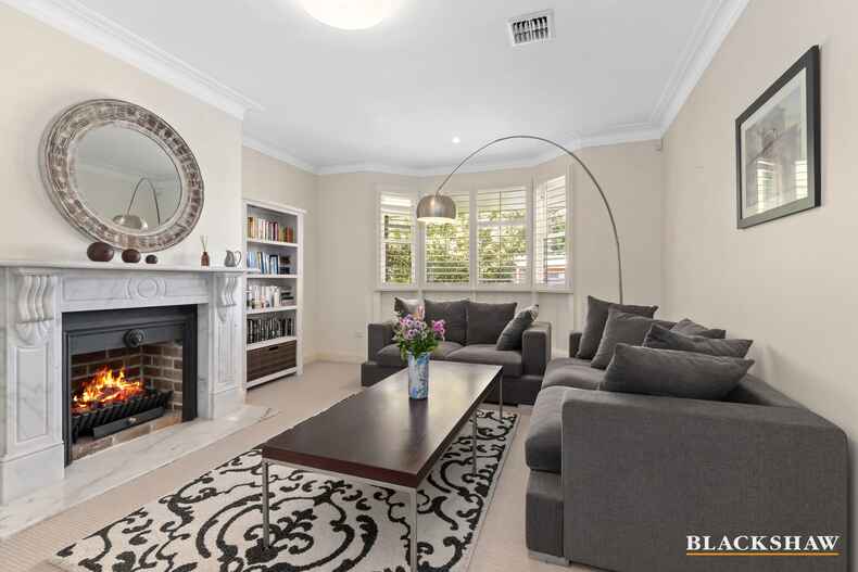 8 Beechwood Court Sunshine Bay