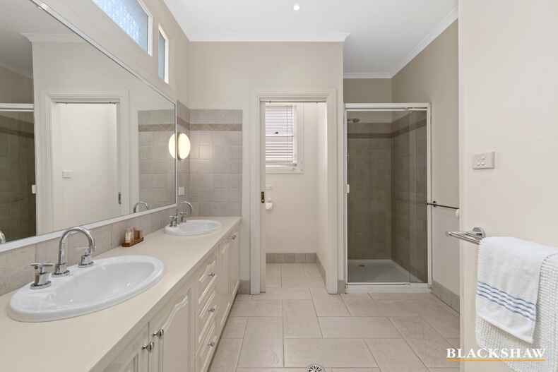 8 Beechwood Court Sunshine Bay