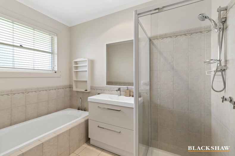 8 Beechwood Court Sunshine Bay