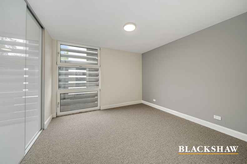 2/125 Lowanna Street Braddon 2/125 Lowanna Street Braddon